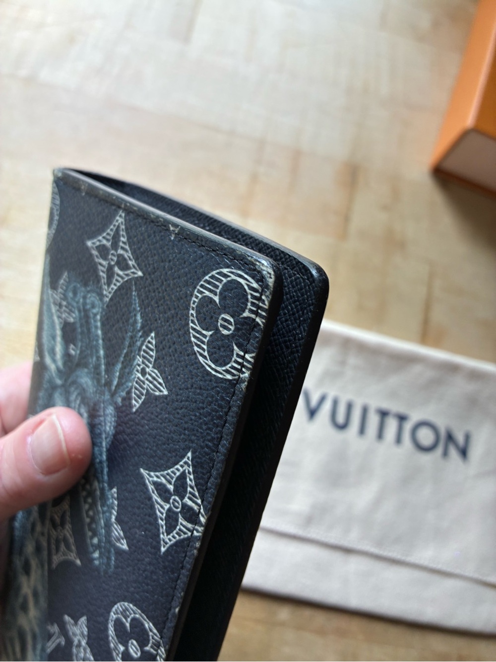 Louis Vuitton Chapman Brothers Brazza Wallet w Box & Dust Bag! - Picture 6 of 11